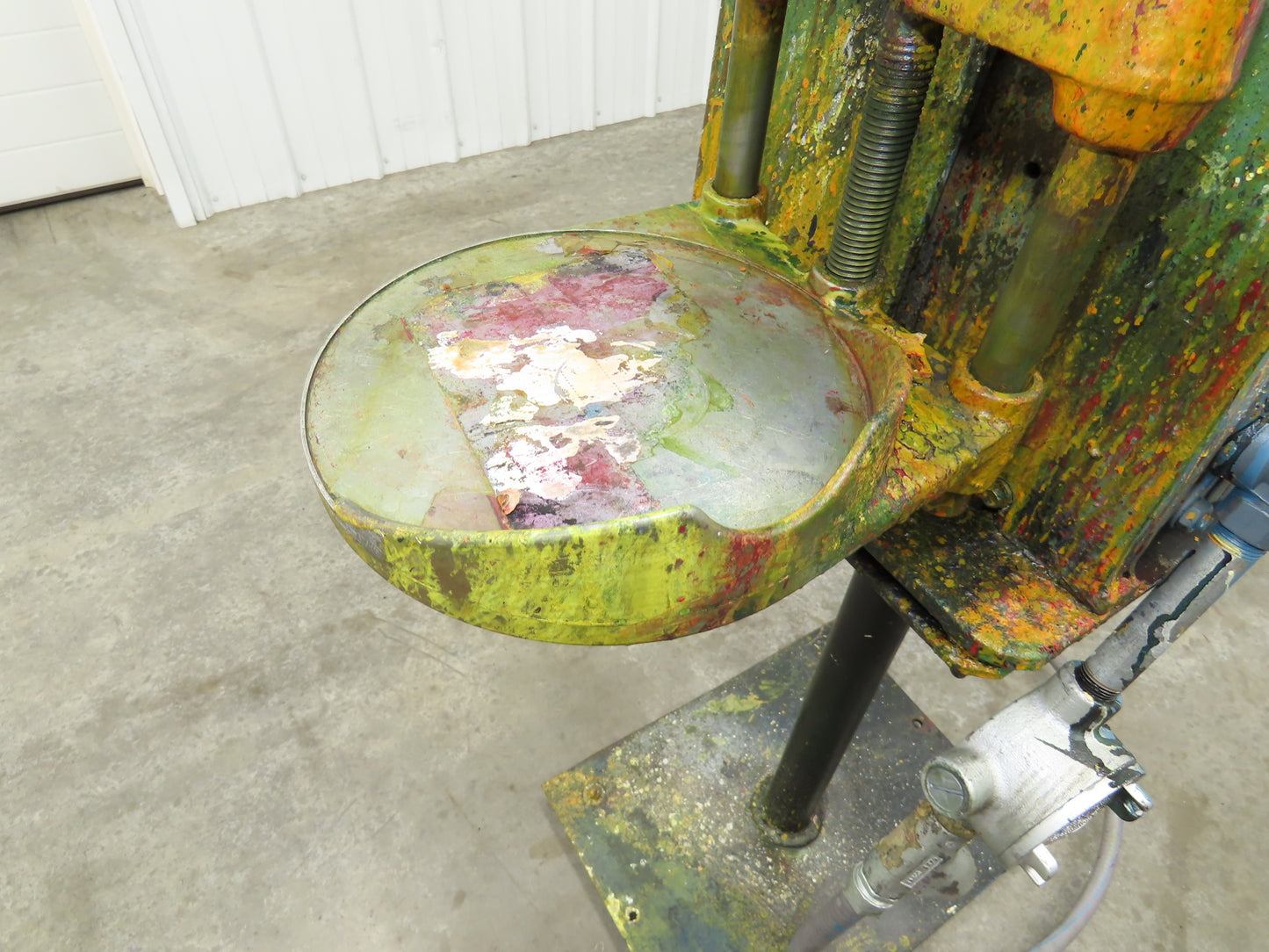 Red Devil Paint Shaker 1 Gallon 115V 1Ph Single Arm Explosion Proof