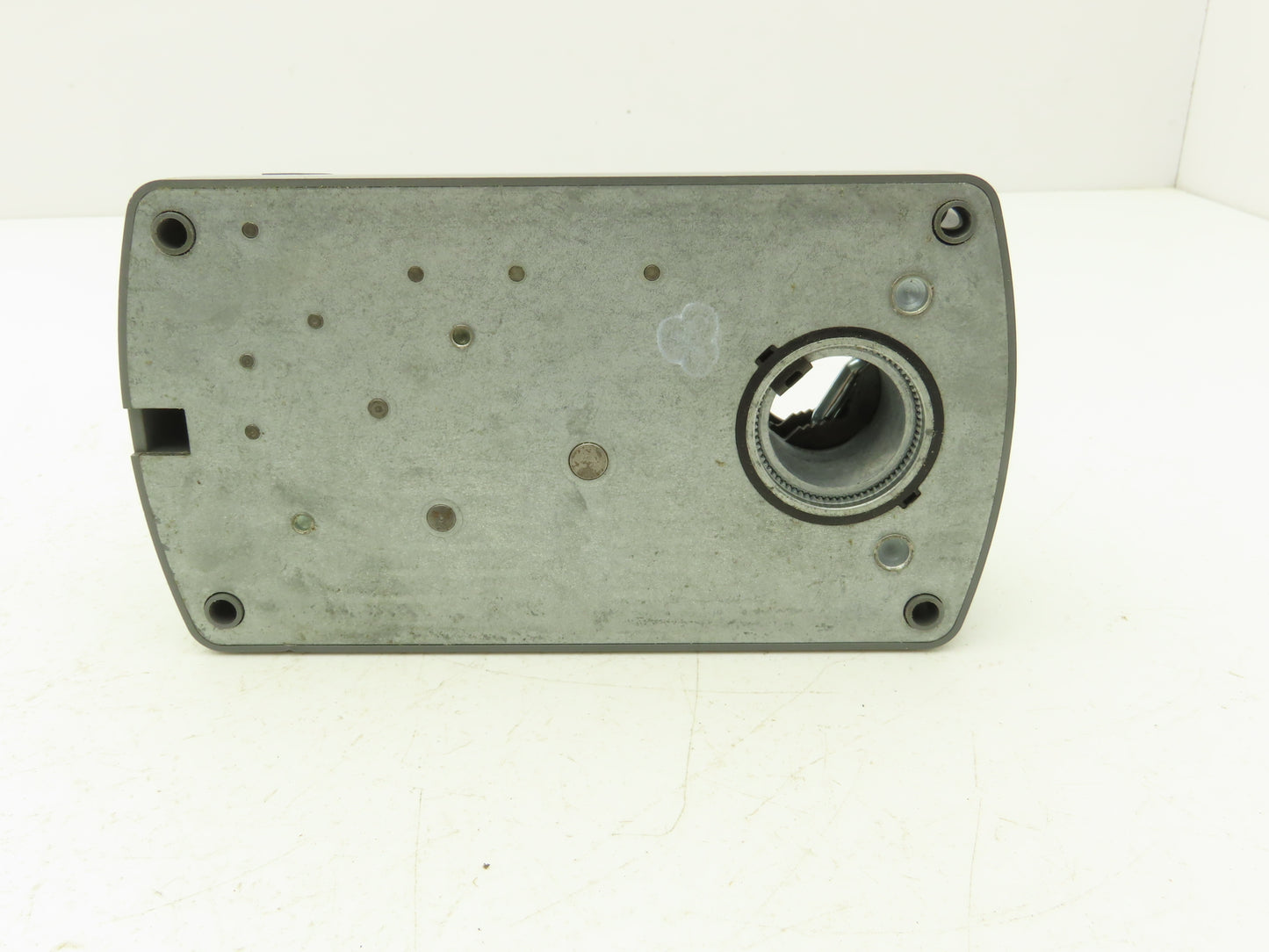 Johnson Controls M9116-GGA-2 Electric Actuator Controller  24VAC/VDC 140 In lbs