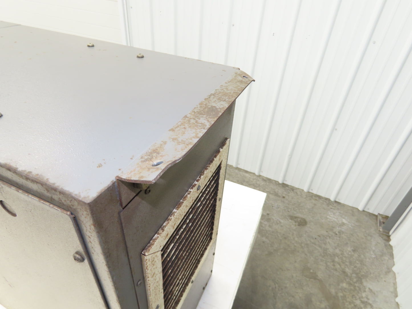 Smokemaster Air Filtration Smoke Eater Filter Ionizer Collector 9400VDC 120V