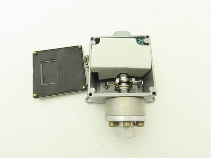 Custom Control Sensors 604PA15 Hydraulic Pressure Switch 5000 PSIG 125/250/480V