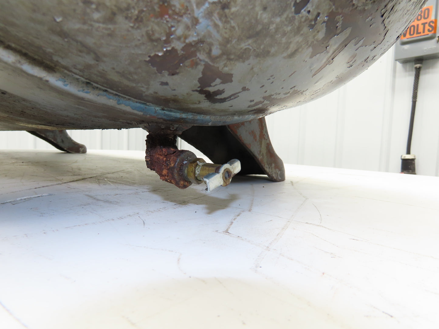 Compressed Air Receiver Tank 60 Gallon 200PSI 250°F Horizontal Compressor