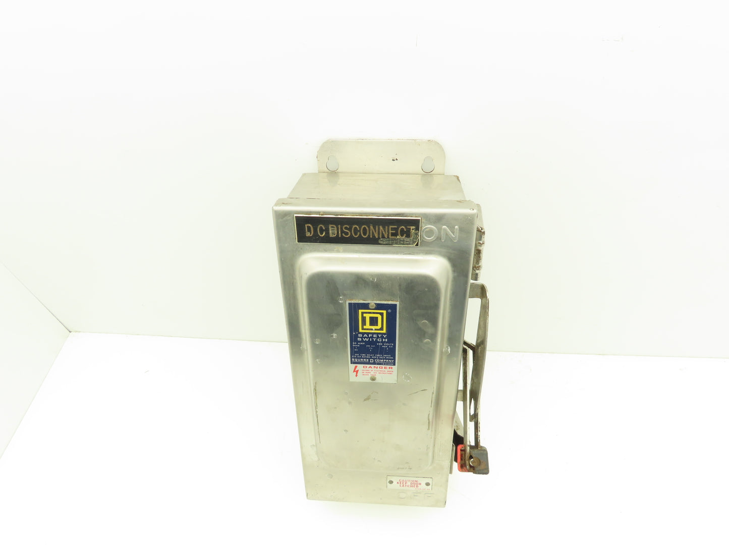 Square D HU221DS Safety Disconnect Switch 30 Amp 600V 2 Pole Fused SS E1