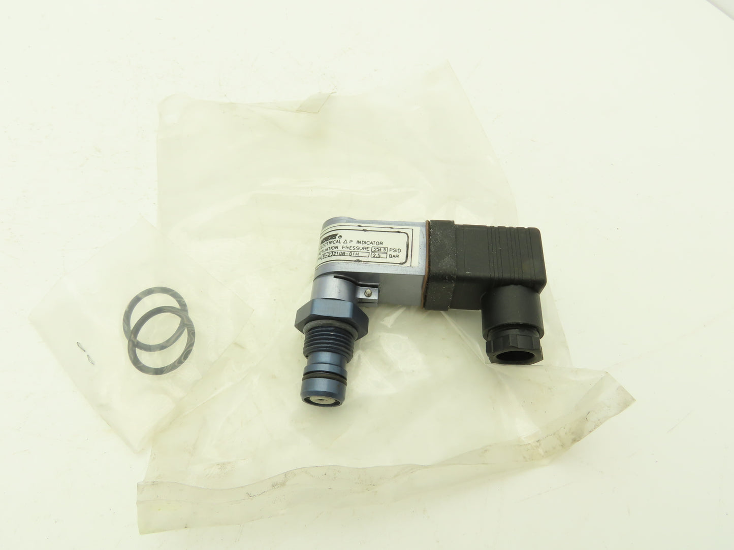 Vickers P-232108-01H Hydraulic Filter Differential Pressure Indicator