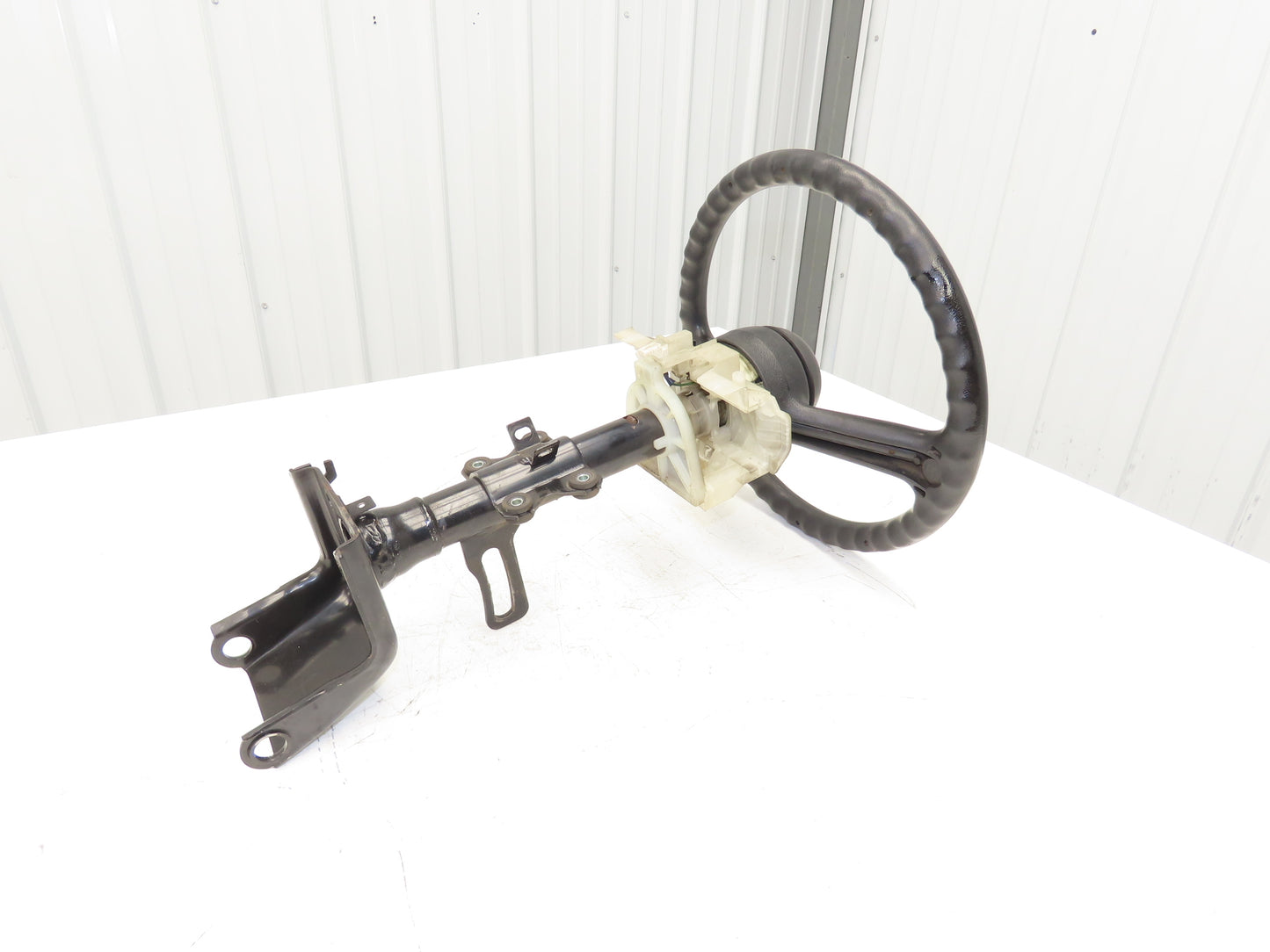 Toyota Electric Forklift Steering Wheel & Column Removed From 7FBCU25