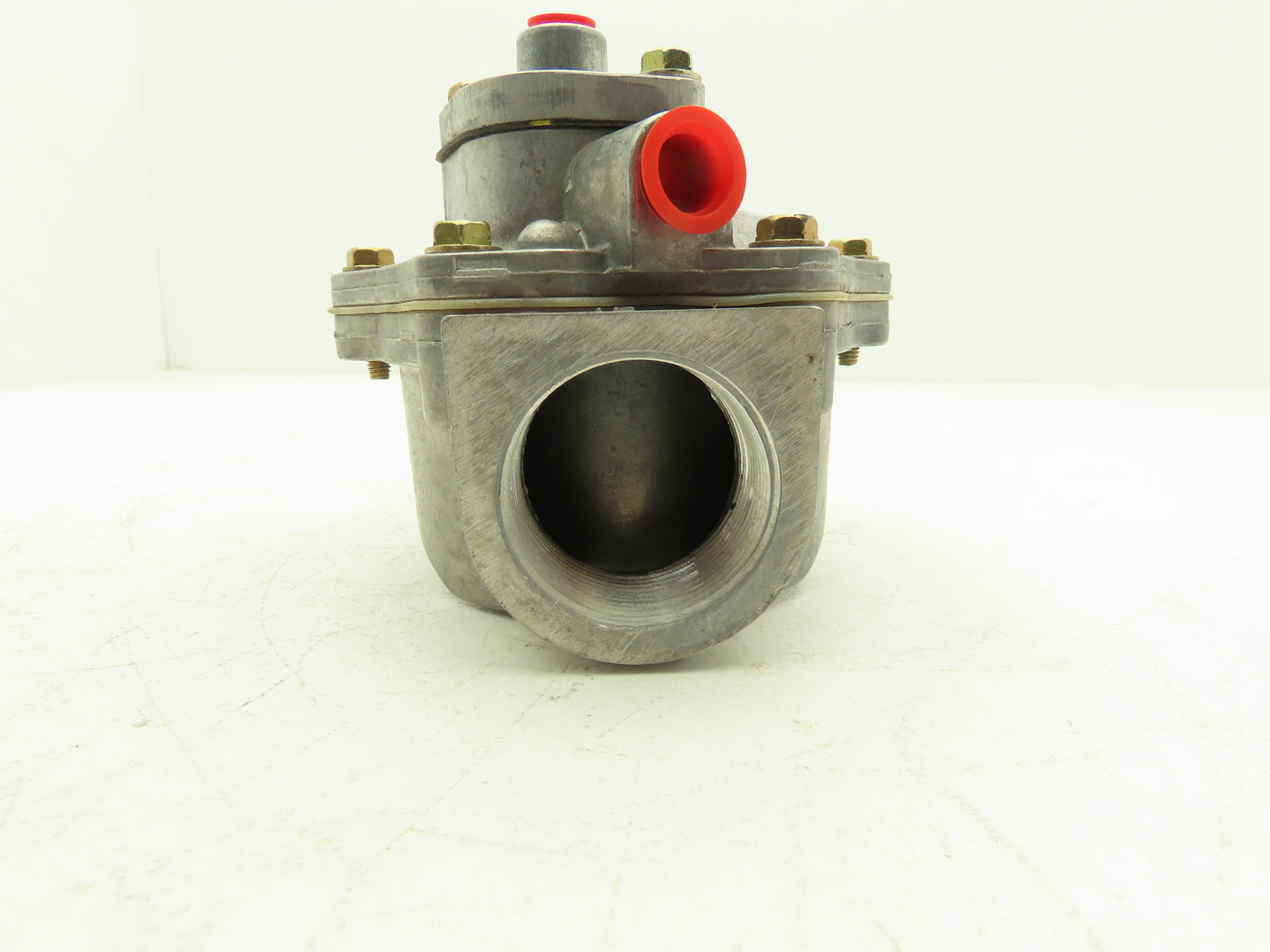 Asco 8353F38 Pneumatic Air Operated Gas Valve 5-125PSI