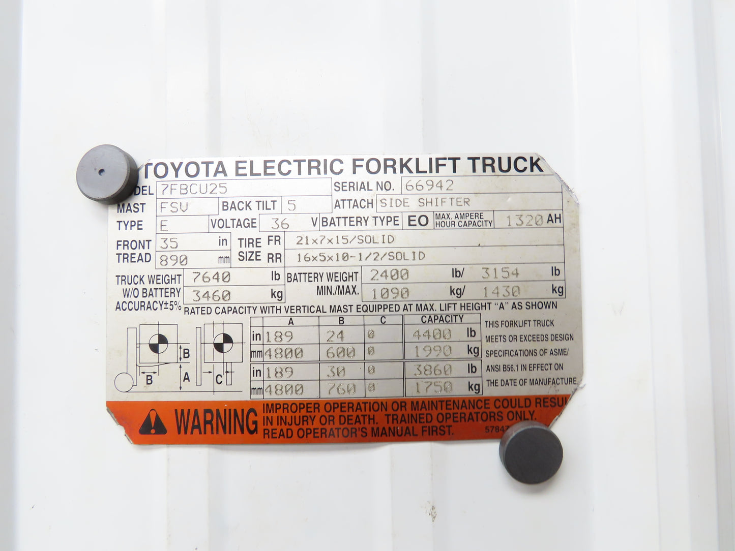 Toyota 67620-21440-71 Hydraulic 3-Spool Forklift Mast Control Valve From 7FBCU25