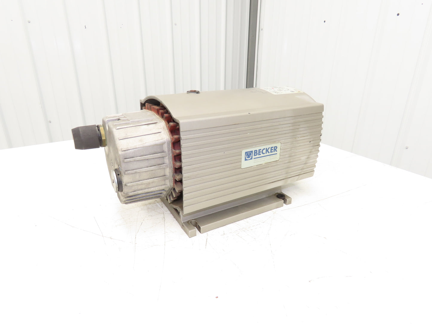 Becker VT 4.25 D80BY4P Oil-less Vacuum Pump .9kw 18scfm 30m³/h 850mbar 460V 3PH
