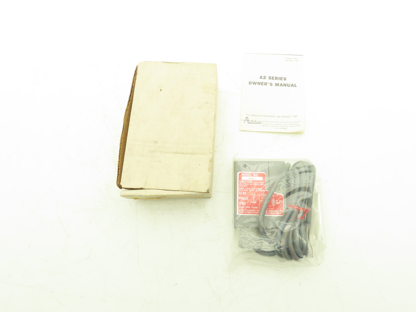 Autotron A20000 Retroreflective Photoelectric Sensor 120VAC