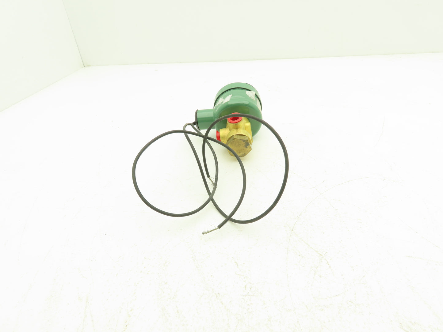 ASCO 8320A195 Asco 80033 Solenoid Valve 100 PSI 1/4" F NPT 24VDC