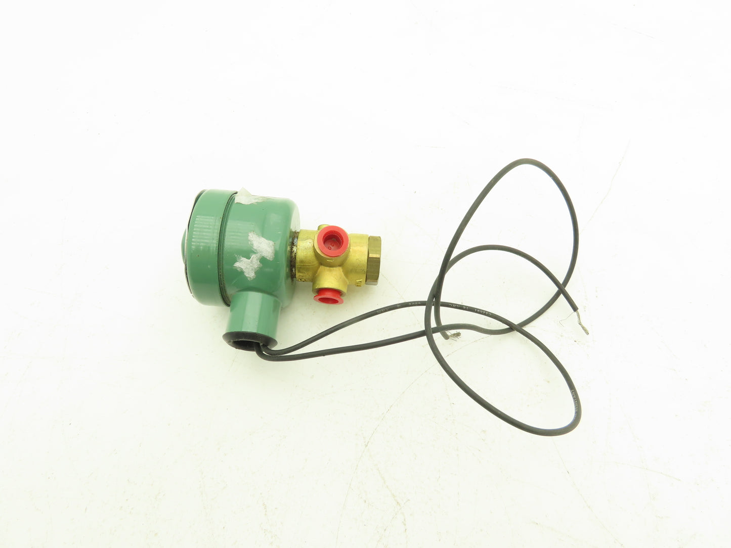 ASCO 8320A195 Asco 80033 Solenoid Valve 100 PSI 1/4" F NPT 24VDC