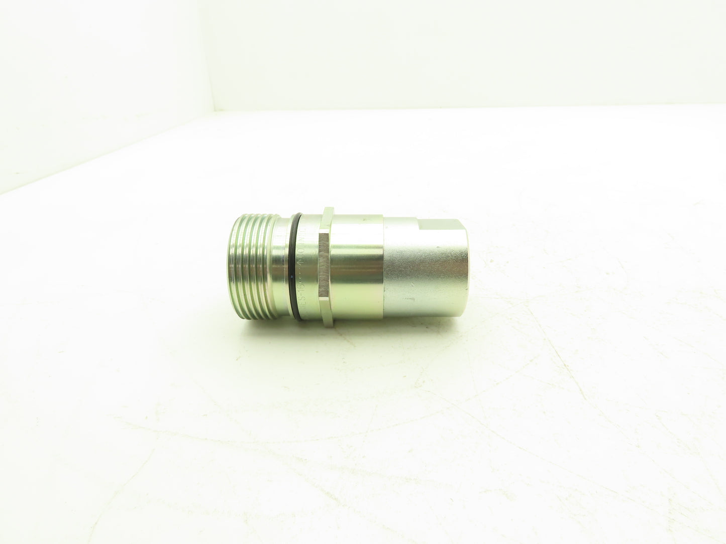 Aeroquip FD8610021616 1" NPT No Spill Hydraulic Quick Disconnect Fitting
