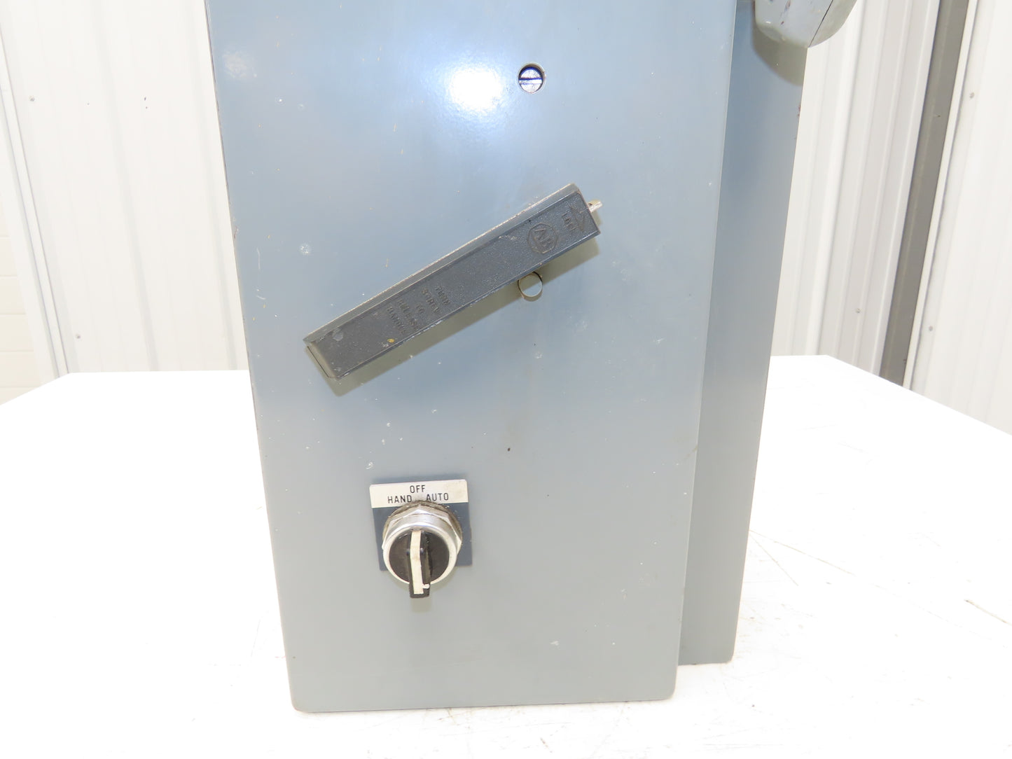 Allen Bradley 712-H635273 Combination Motor Starter 10HP 600V 3Ph 120V Coil