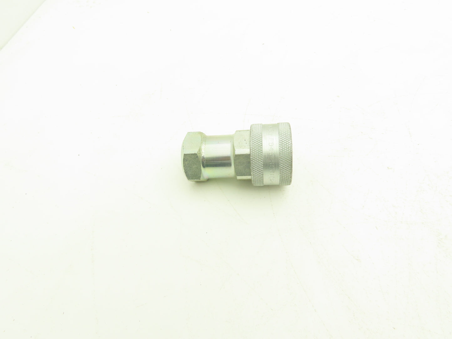 FD4510030810 1/2" NPT Hydraulic Quick Connect Coupling Sleeve Lock Lot of 5