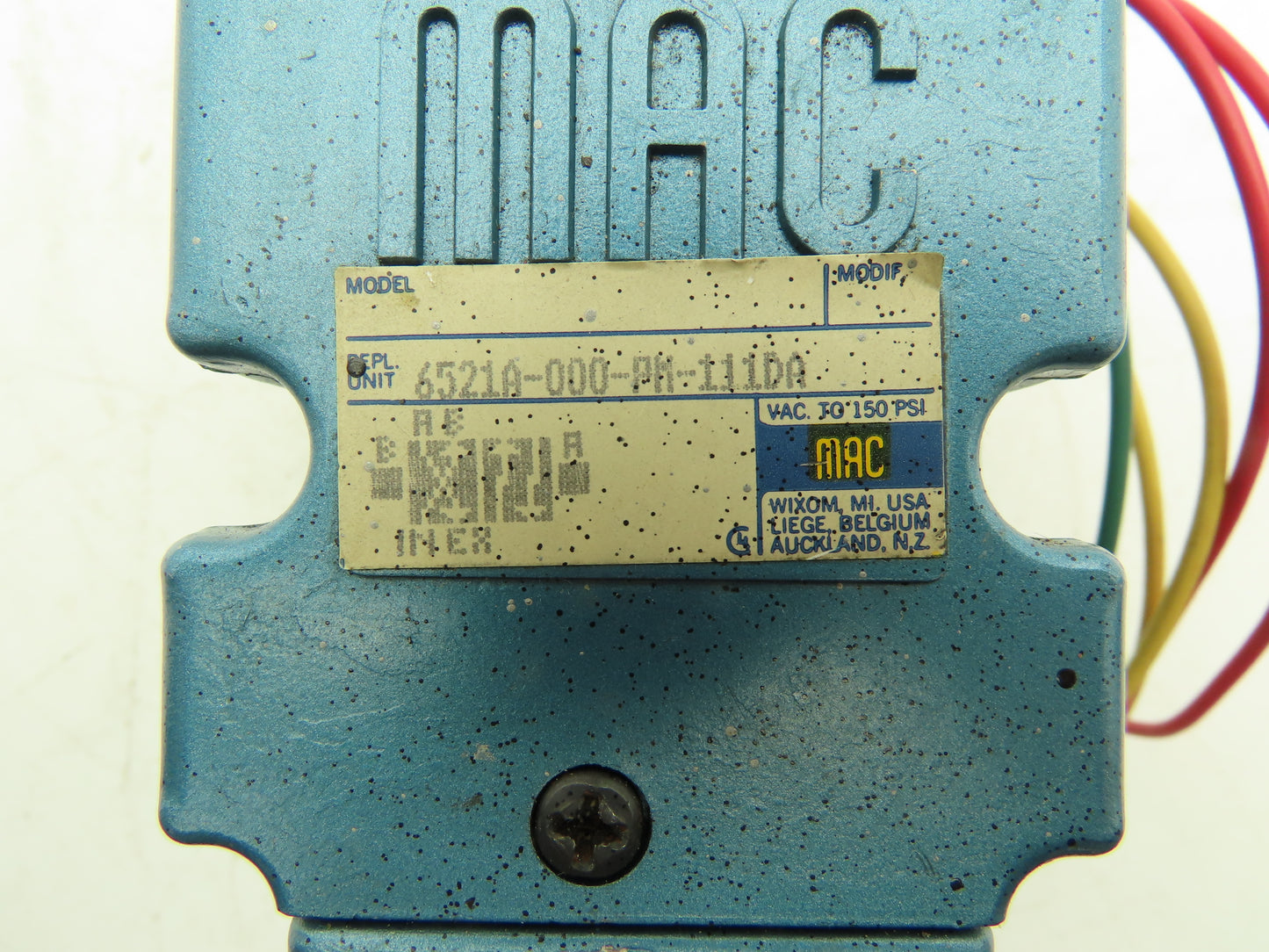 Mac 6521A-000-PM-111DA Pneumatic Air Directional Valve 150PSI 3/4" NPT 120V 60Hz