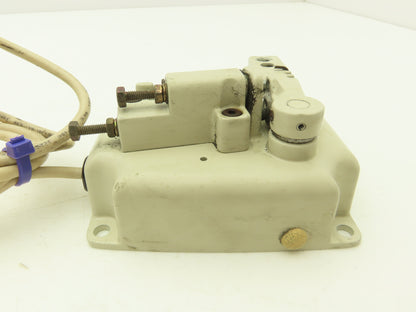 SunStar Fortuna Sewing Machine Foot Pedal Circuit Board Control Box Spring Lever