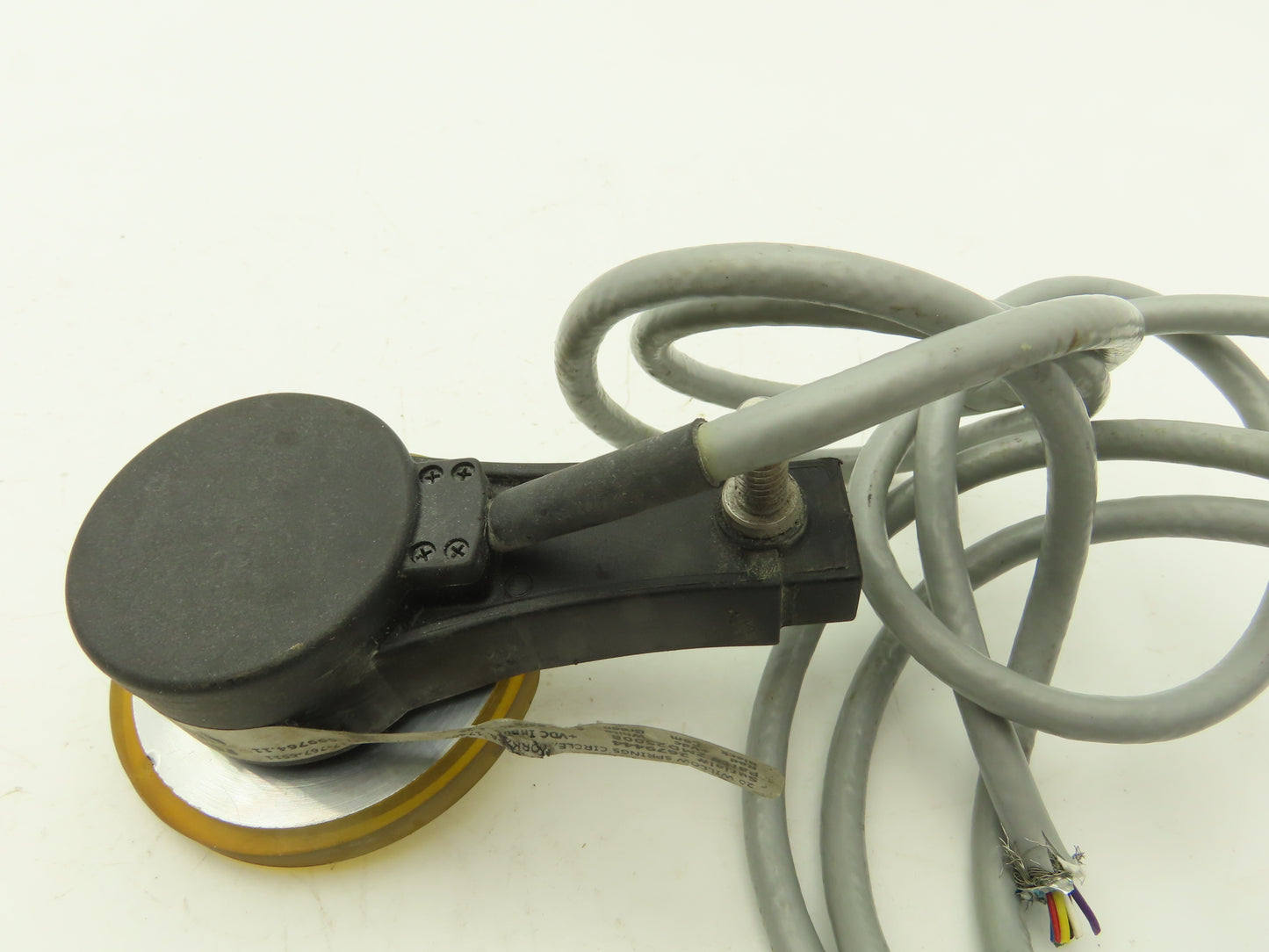 Red Lion ZMD2500B Rotary Encoder with Measuring Wheel 5-28VDC