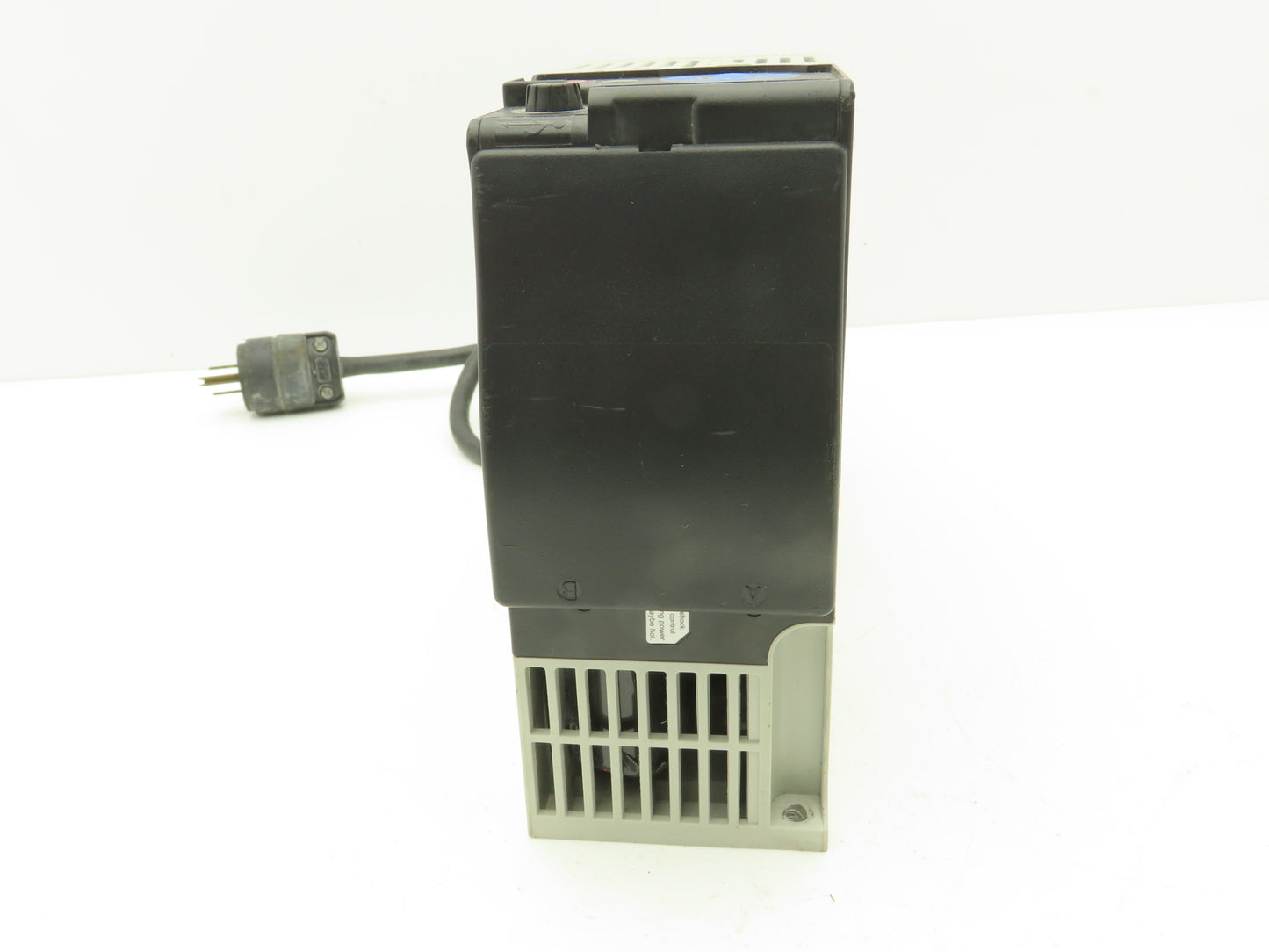 Allen Bradley 25B-V2P5N104 PowerFlex 525 VFD Variable Speed Drive 1/2Hp 120V 1PH