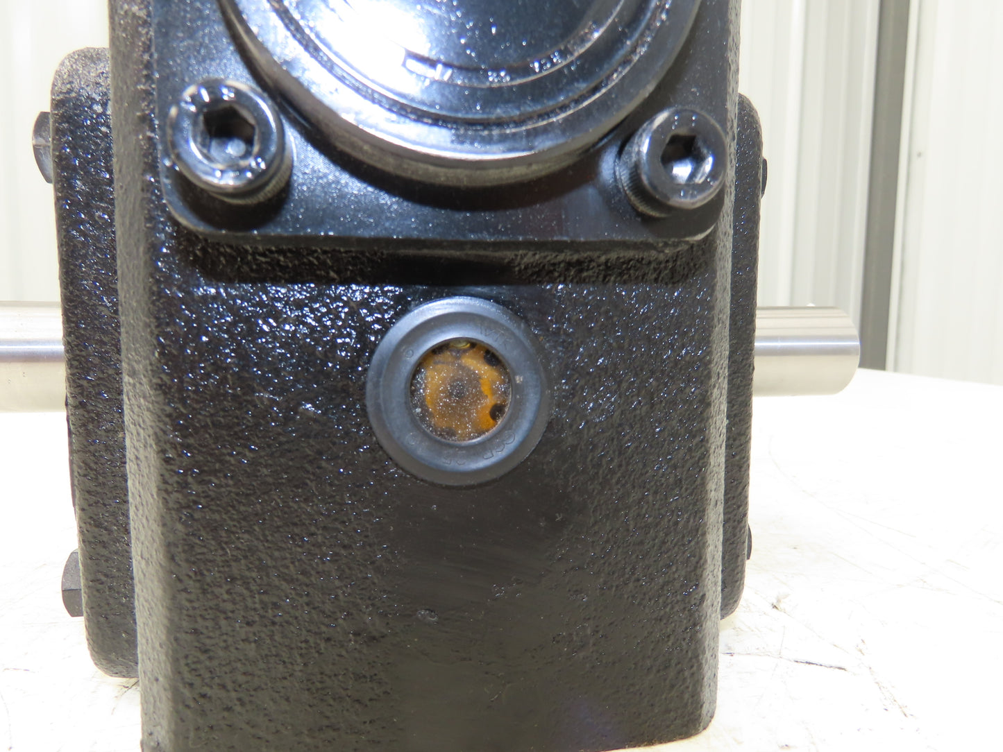 Worldwide HDRF237-30/1-DE-56C Worm Gearbox 30:1 Reducer 58rpm Dual Shaft 56C