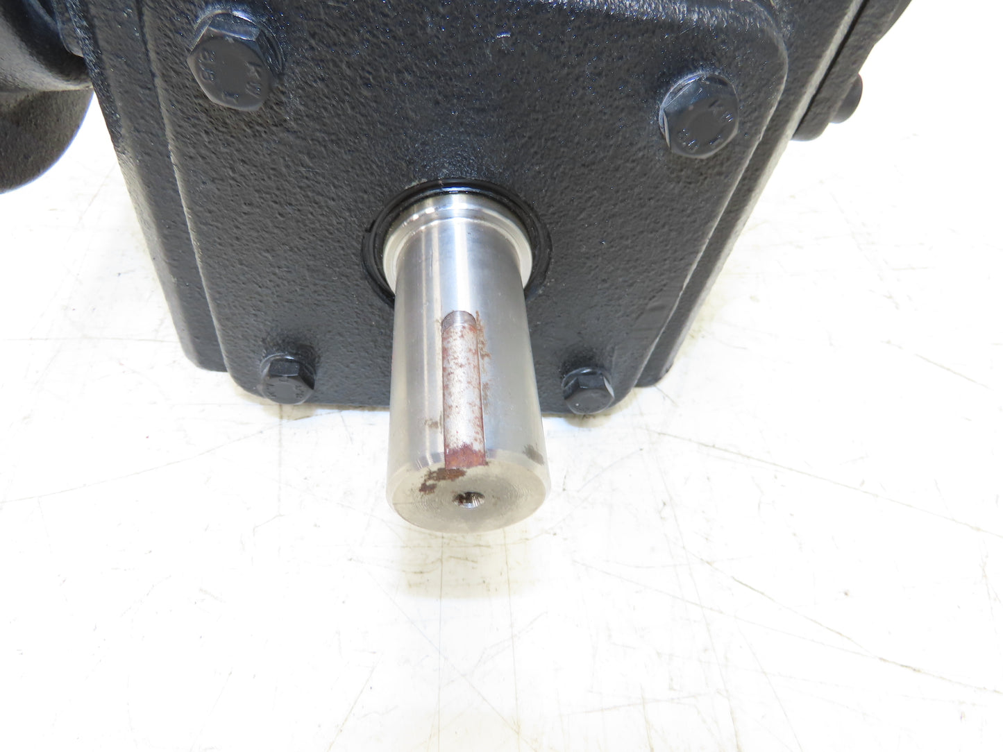 Worldwide HDRF237-30/1-DE-56C Worm Gearbox 30:1 Reducer 58rpm Dual Shaft 56C