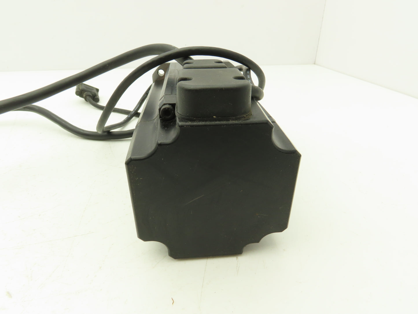 SunStar Fortuna SFAM-750-001 Sewing Machine AC Servo Motor 750W 220V 3PH