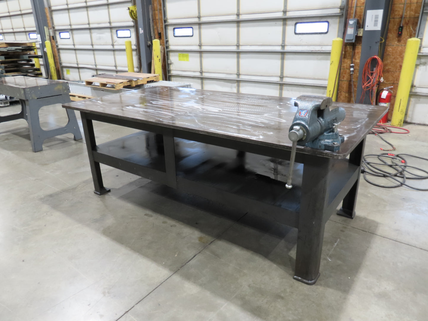 1" Top Steel Fabrication Welding Layout Table Work Bench 96"x48"x35" Wilton Vise