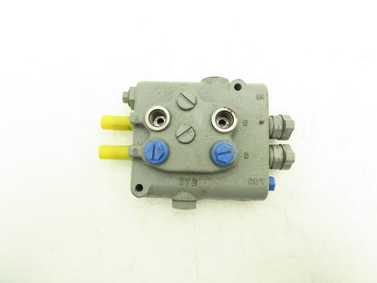 Eaton Cessna 30922-CCN 2 Spool Hydraulic Manual Lever Operated Valve
