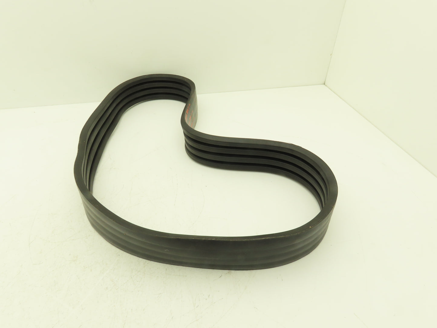 Gates 4/B64 Hi-Power II Powerband V-Belt 4-Groove 3"W x 67"L 9093-4064