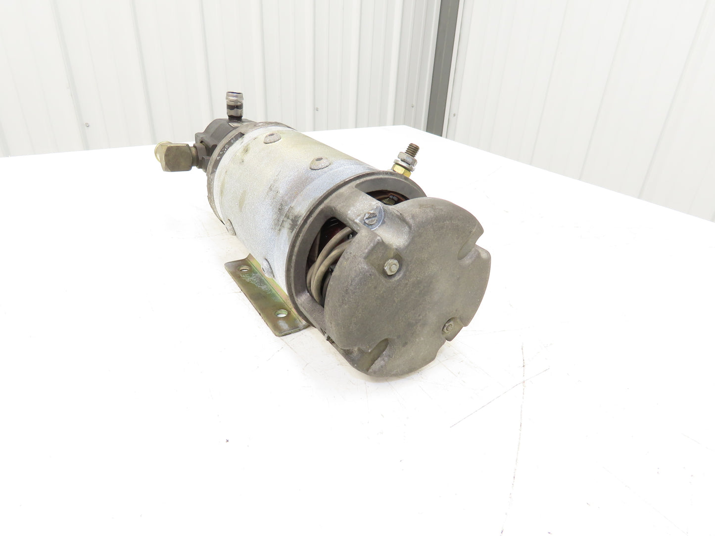 Yale D-468253XWF07A Hydraulic Pump Motor Order Picker Forklift 0S030ECN24TE089