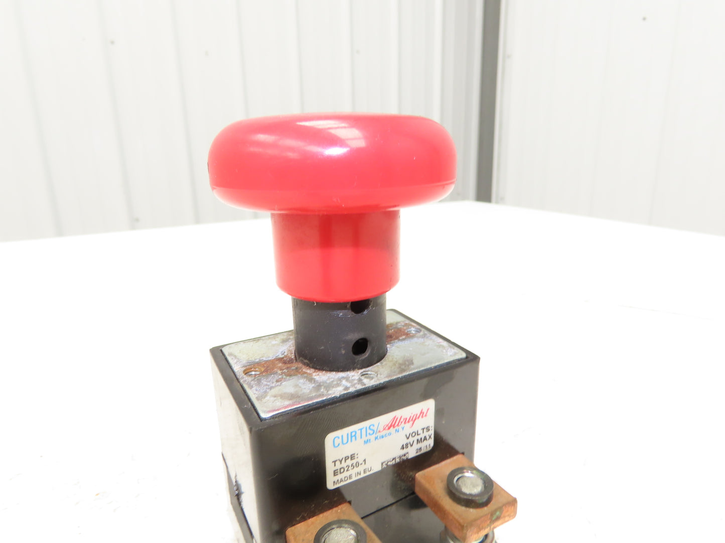 Landoll Red E-Stop Button 48VDC Removed From LSC30 Stand On Forklift