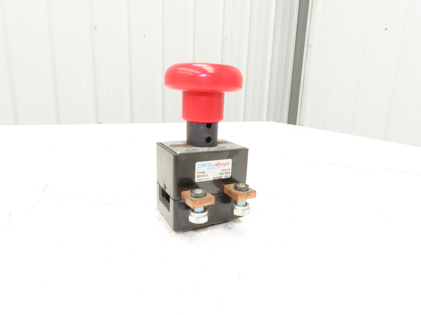 Landoll Red E-Stop Button 48VDC Removed From LSC30 Stand On Forklift