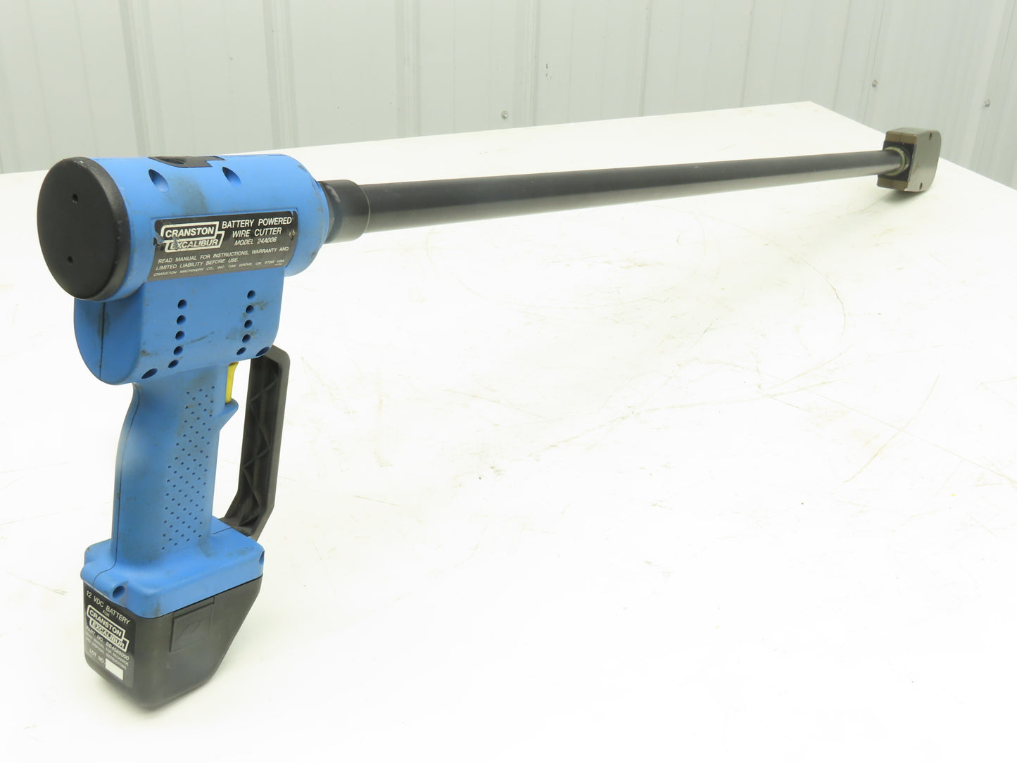 Cranston 24A006 Excalibur Wire Cutter 12V Cordless 36" Extension 7/8" Cutters
