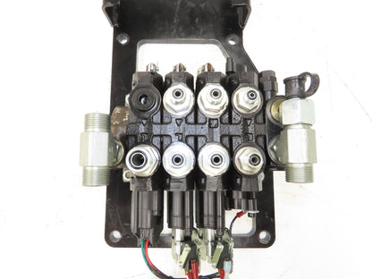 Landoll 072011-02 Hydraulic 3-Spool Mast Control Valve Off LSC30 Forklift