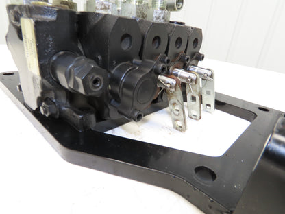 Landoll 072011-02 Hydraulic 3-Spool Mast Control Valve Off LSC30 Forklift