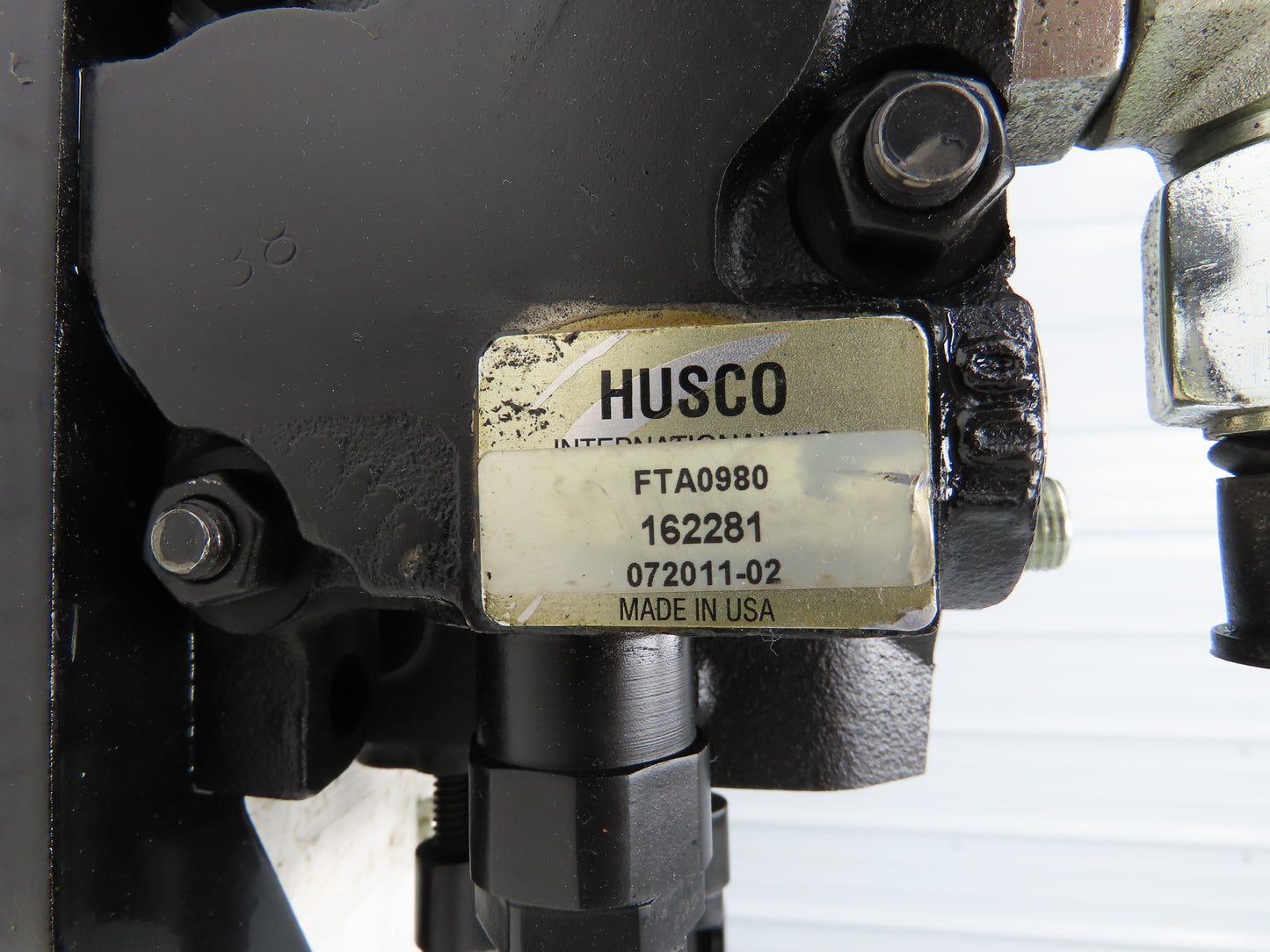 Landoll 072011-02 Hydraulic 3-Spool Mast Control Valve Off LSC30 Forklift