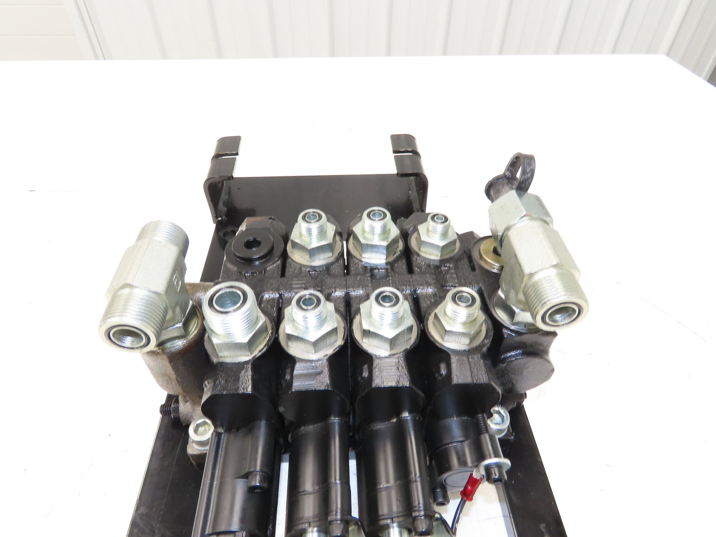 Landoll 072011-02 Hydraulic 3-Spool Mast Control Valve Off LSC30 Forklift