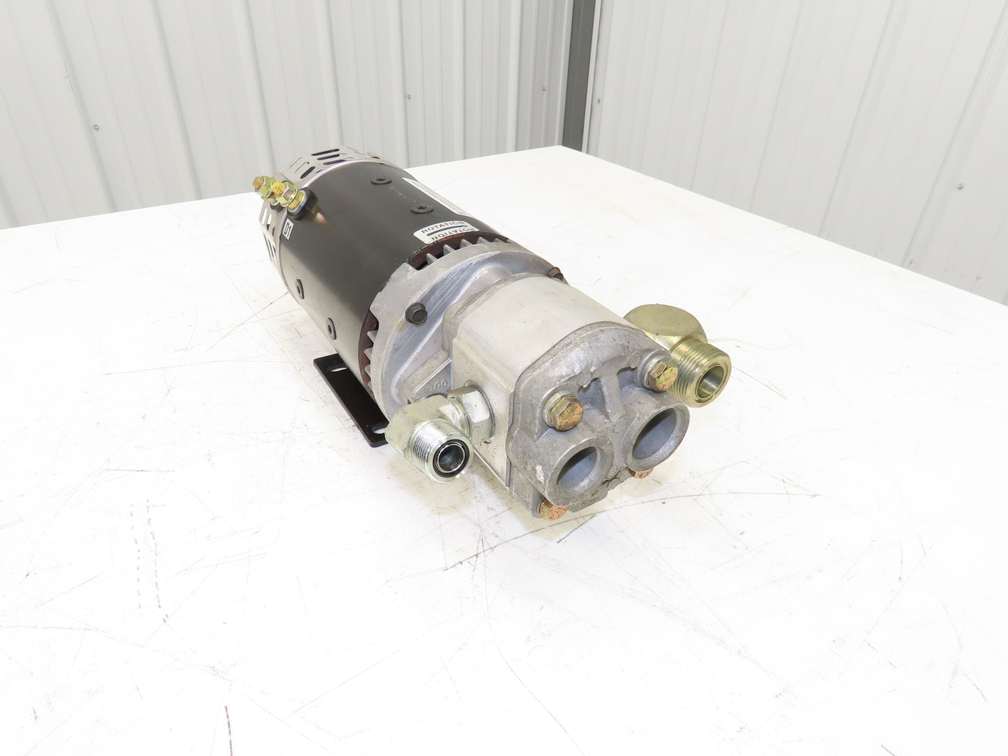 Landoll 140-01-4003C Hydraulic Pump & Motor Off LSC30 Forklift SP20B08A9H9-L