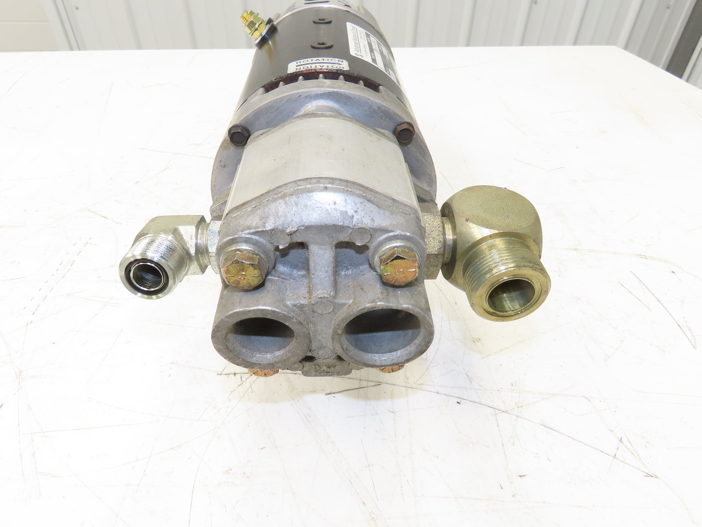 Landoll 140-01-4003C Hydraulic Pump & Motor Off LSC30 Forklift SP20B08A9H9-L