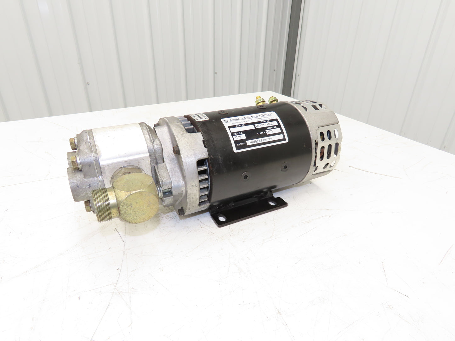 Landoll 140-01-4003C Hydraulic Pump & Motor Off LSC30 Forklift SP20B08A9H9-L