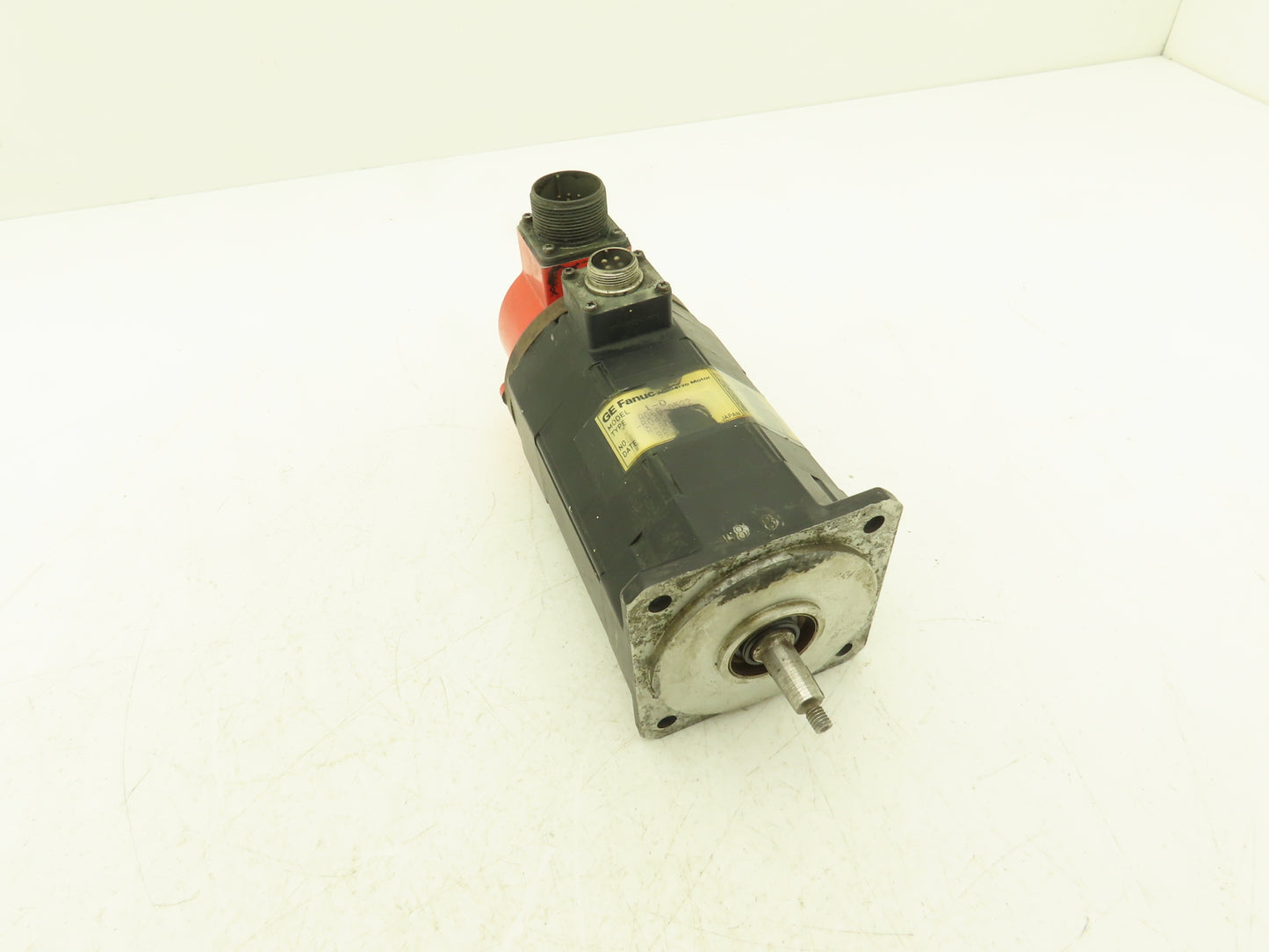 Fanuc A06B-0522-B042 Servo Motor 90V 3PH 2000 RPM