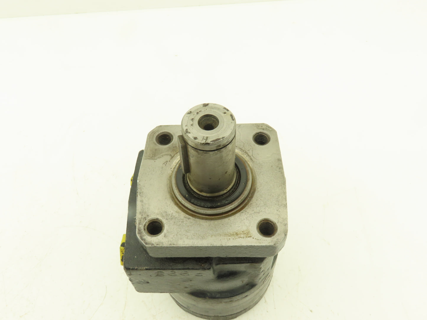 Ross MF020913AAAA Torqmotor Hydraulic Motor 4-Bolt SAE 1" Shaft