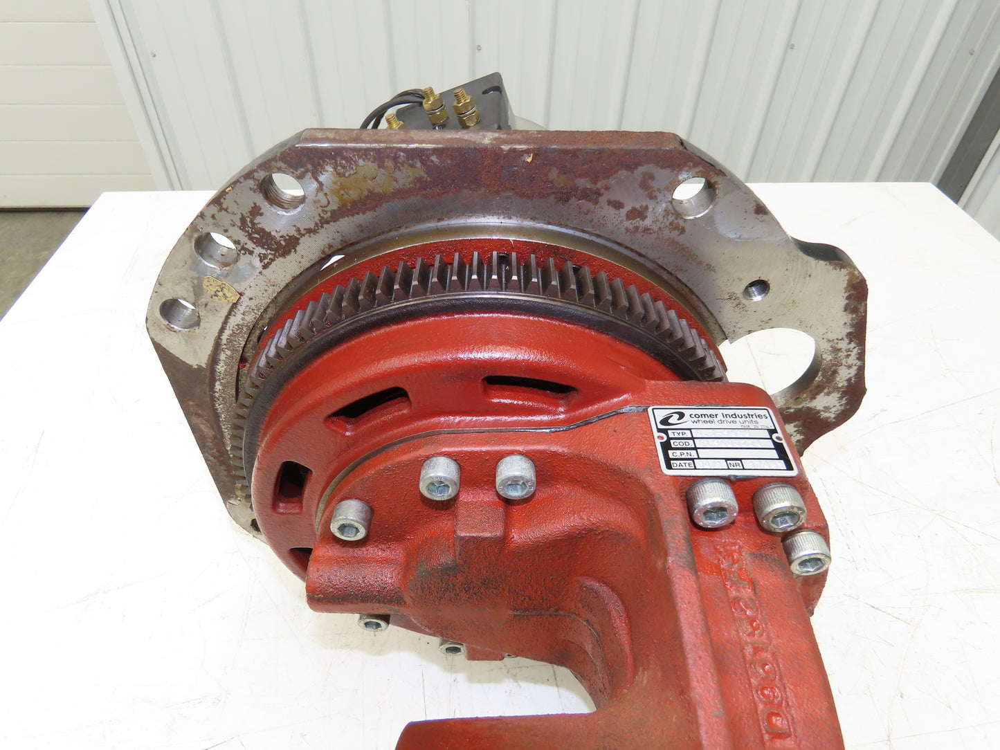 Landoll GT9618 Drive Axle Power Steering Hub Off LSC30 Stand On Forklift