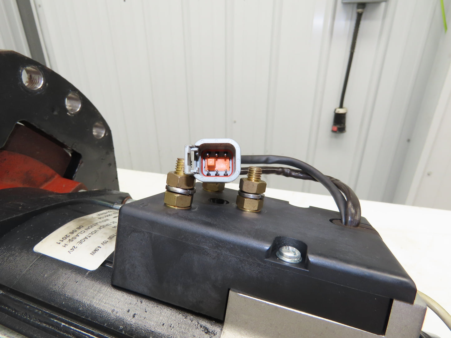 Landoll GT9618 Drive Axle Power Steering Hub Off LSC30 Stand On Forklift