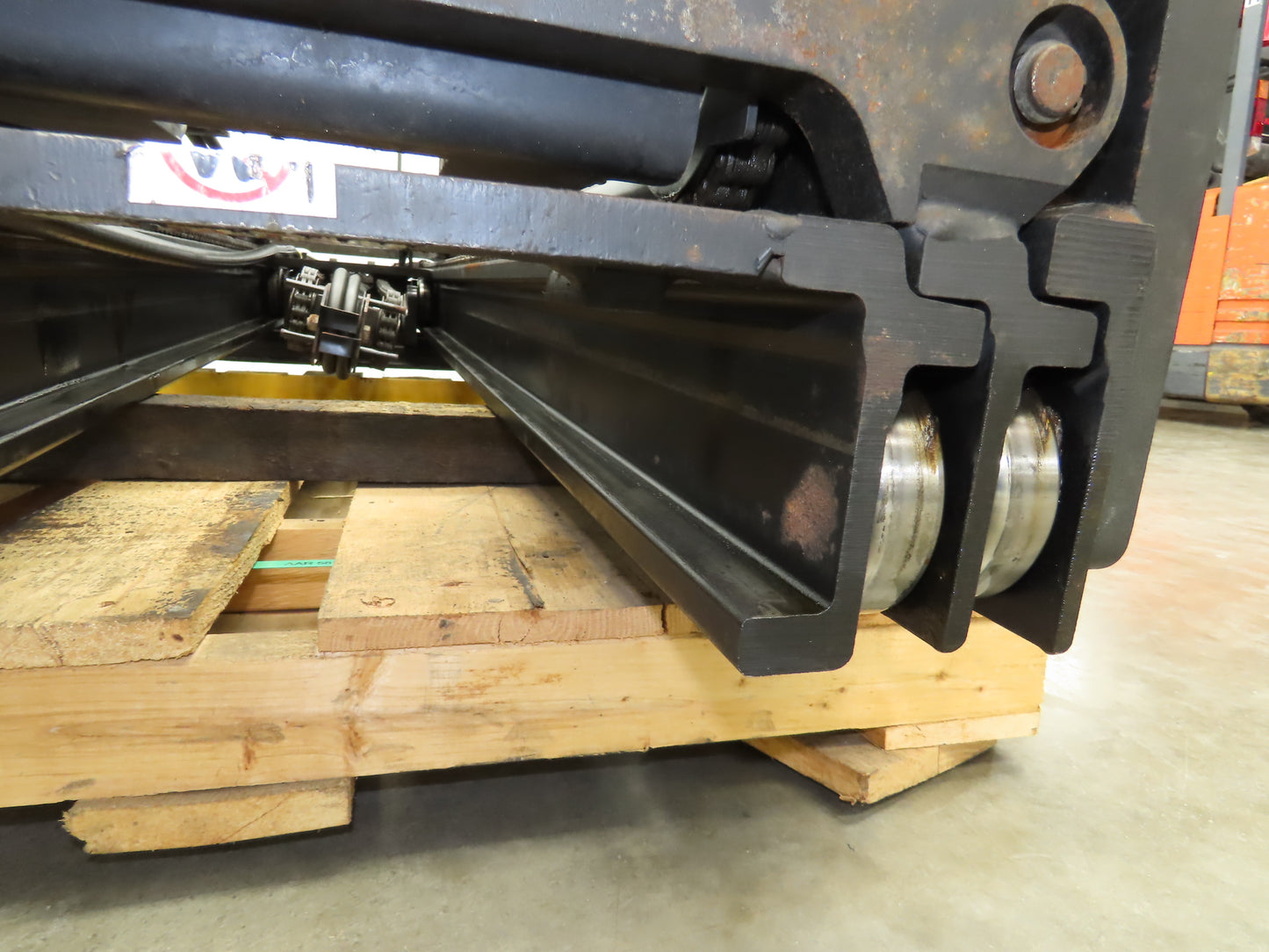 Landoll Mast 3-Stage Class 2 16X34" Carriage SideShift Off LSC30 Forklift