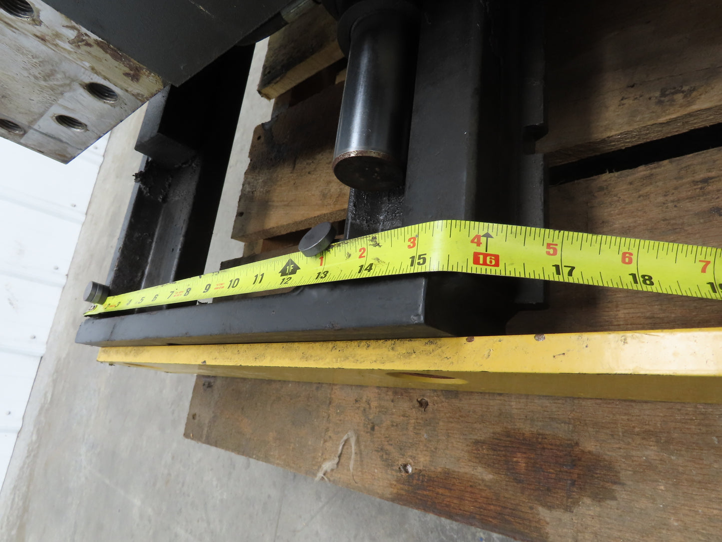 Landoll Mast 3-Stage Class 2 16X34" Carriage SideShift Off LSC30 Forklift