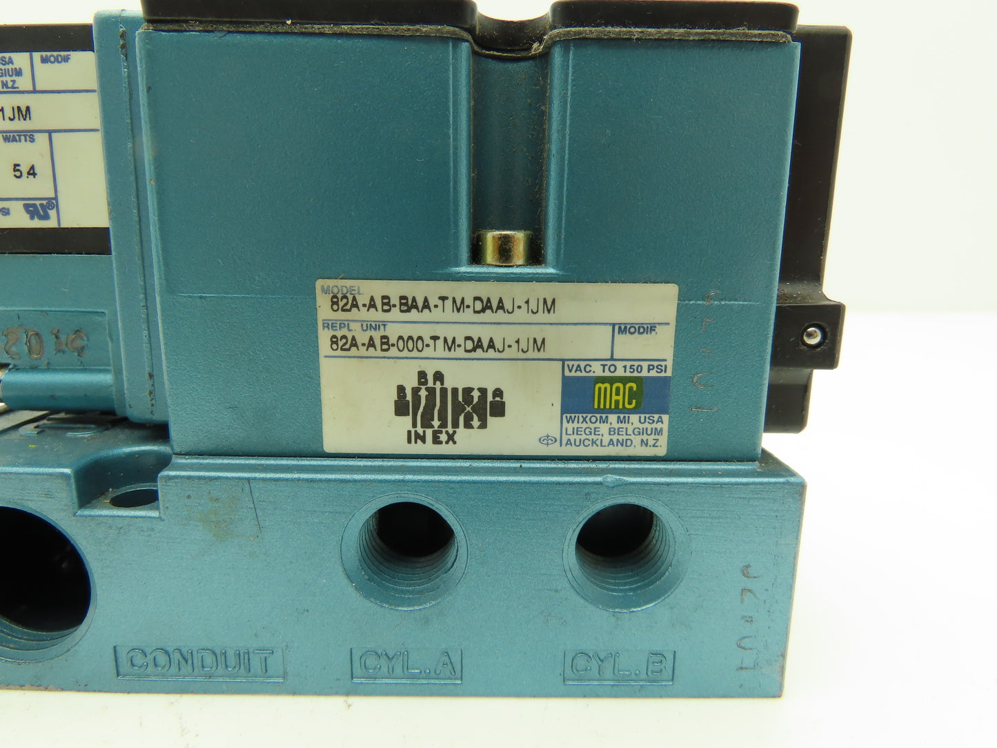 Mac 82A-AB-BAA-TM-DAAJ-1JM Pneumatic Air Solenoid Valve 4-Way 1/4"NPT 120VAC