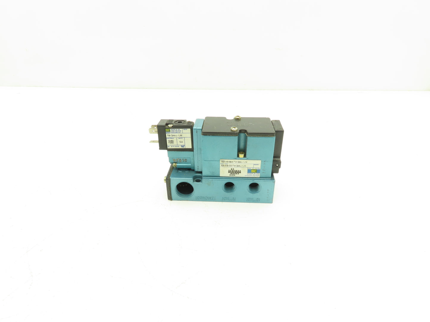 Mac 82A-AB-BAA-TM-DAAJ-1JM Pneumatic Air Solenoid Valve 4-Way 1/4"NPT 120VAC