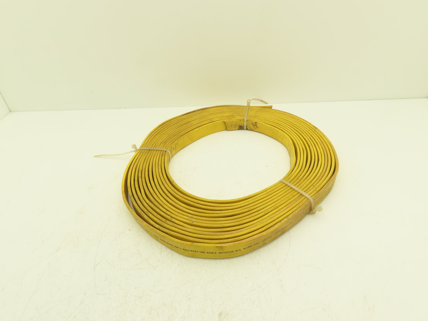 Festoon Cable Outdoor E-24573 Multi-Conductor Flat Cable 8 Wire 16AWG 600V 44'