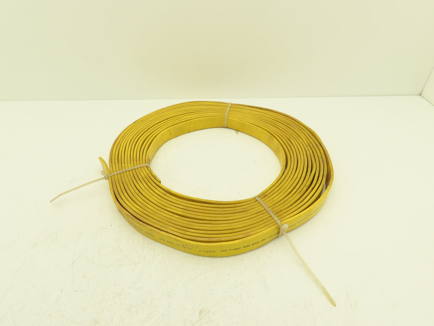 Festoon Cable Outdoor E-24573 Multi-Conductor Flat Cable 8 Wire 16AWG 600V 44'