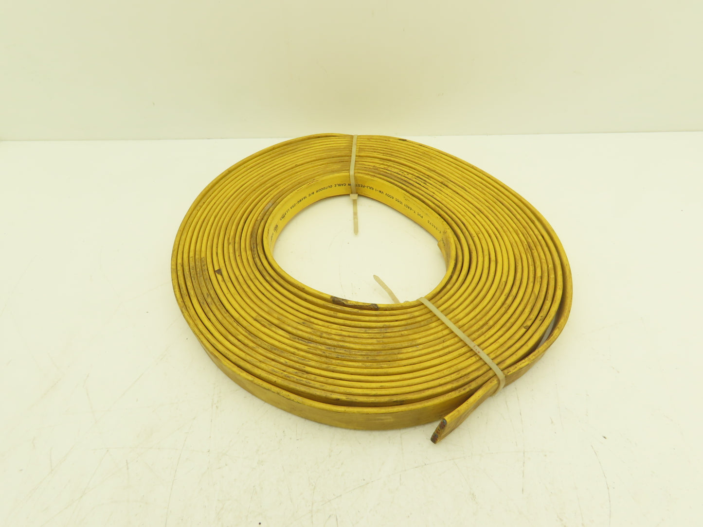 Festoon Cable Outdoor E-24573 Multi-Conductor Flat Cable 8 Wire 16AWG 600V 35'