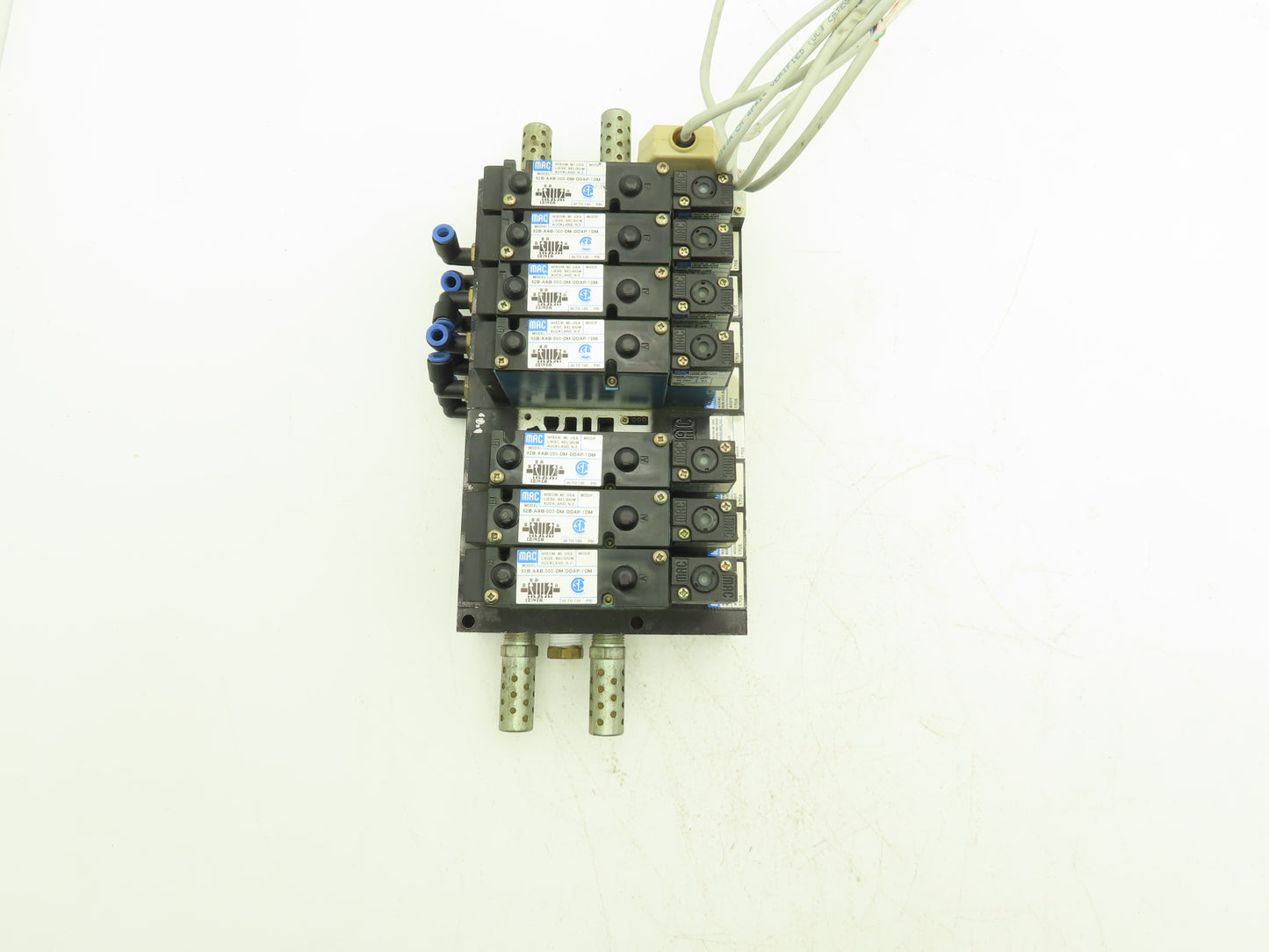 MAC MAConnect 8-Station Solenoid Valve Serial Manifold DeviceNet 24VDC 92B